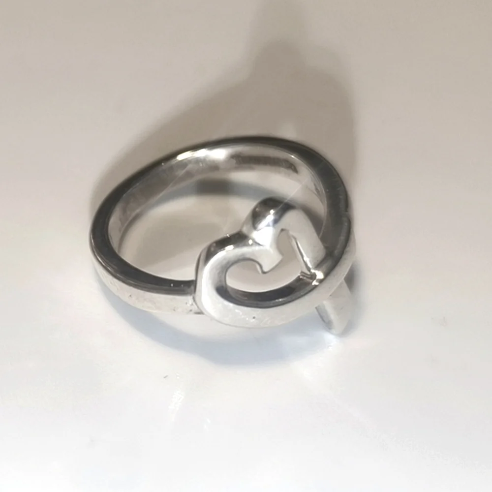Tiffany & Co. Paloma Picasso Loving Heart Sterling Silver Ring